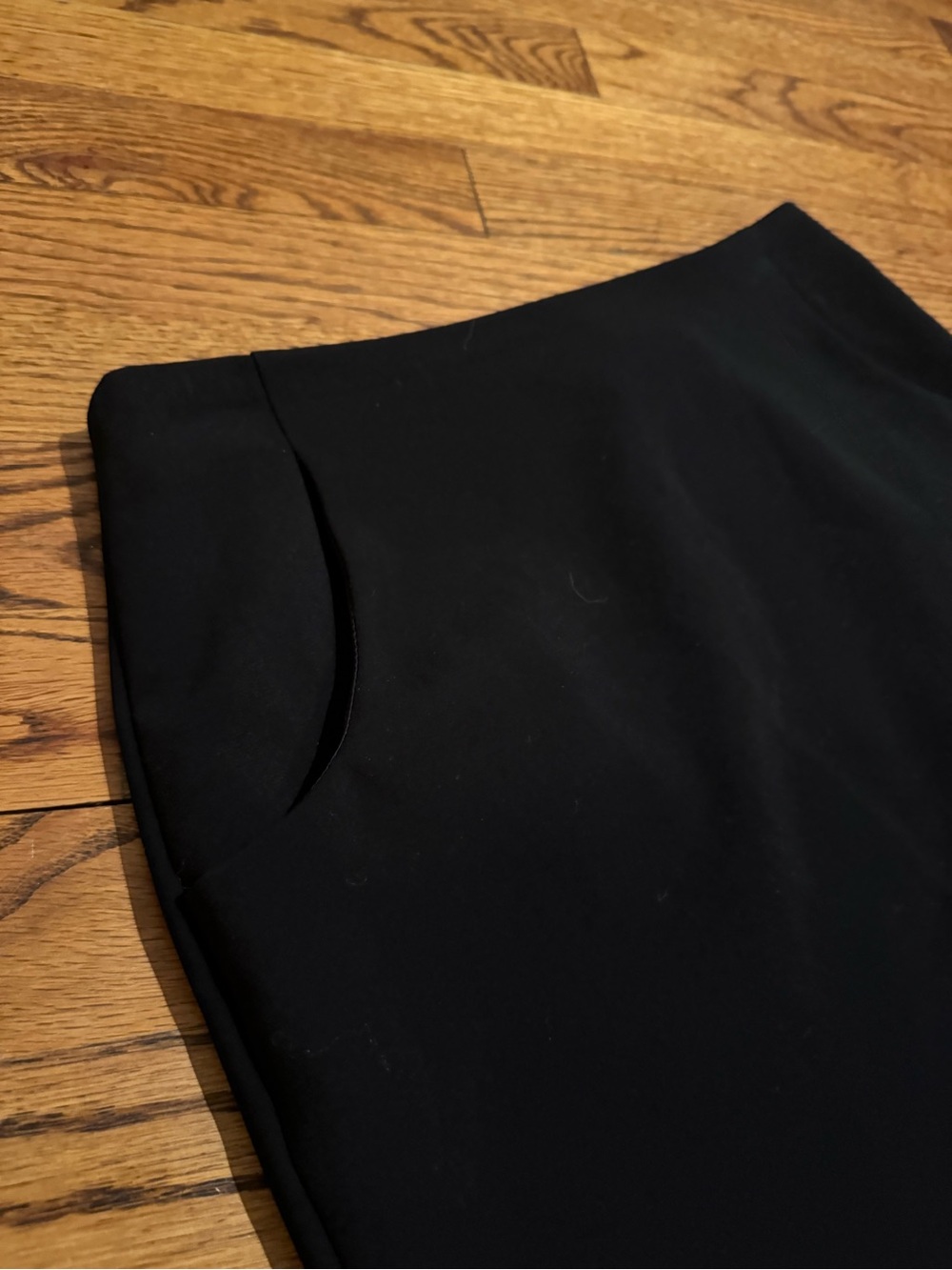 H&M Black Tailored Pencil Skirt